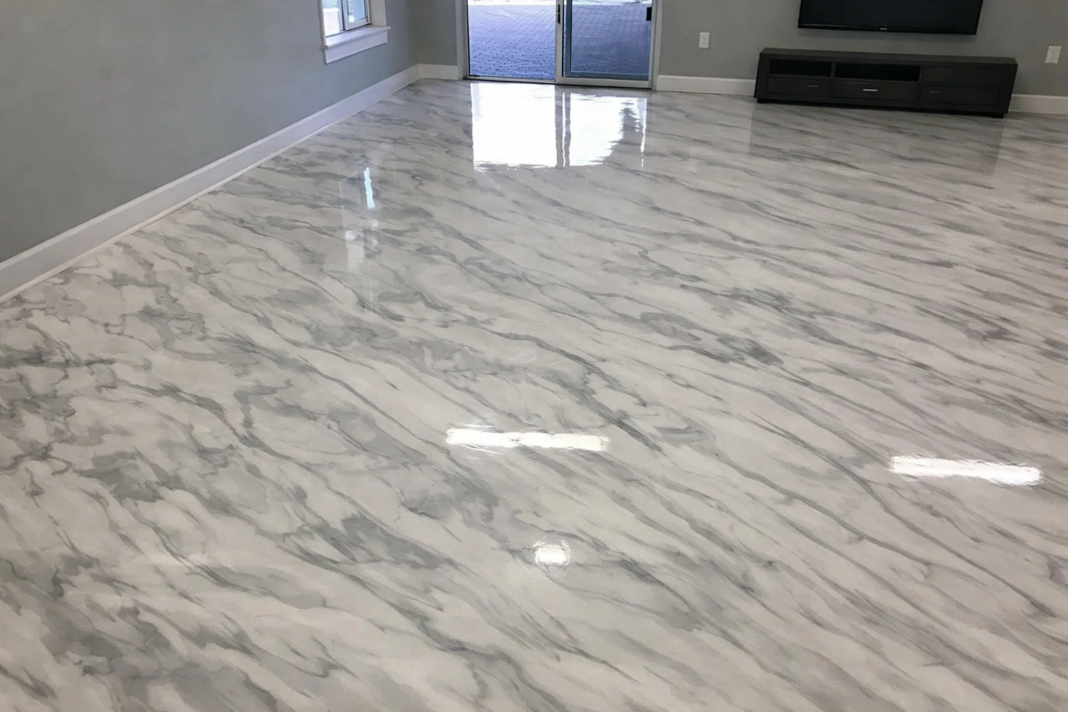 أرضية إيبوكسي ثلاثية الأبعاد بلمعة رخامية وتشطيب فاخر للمساحات الداخلية